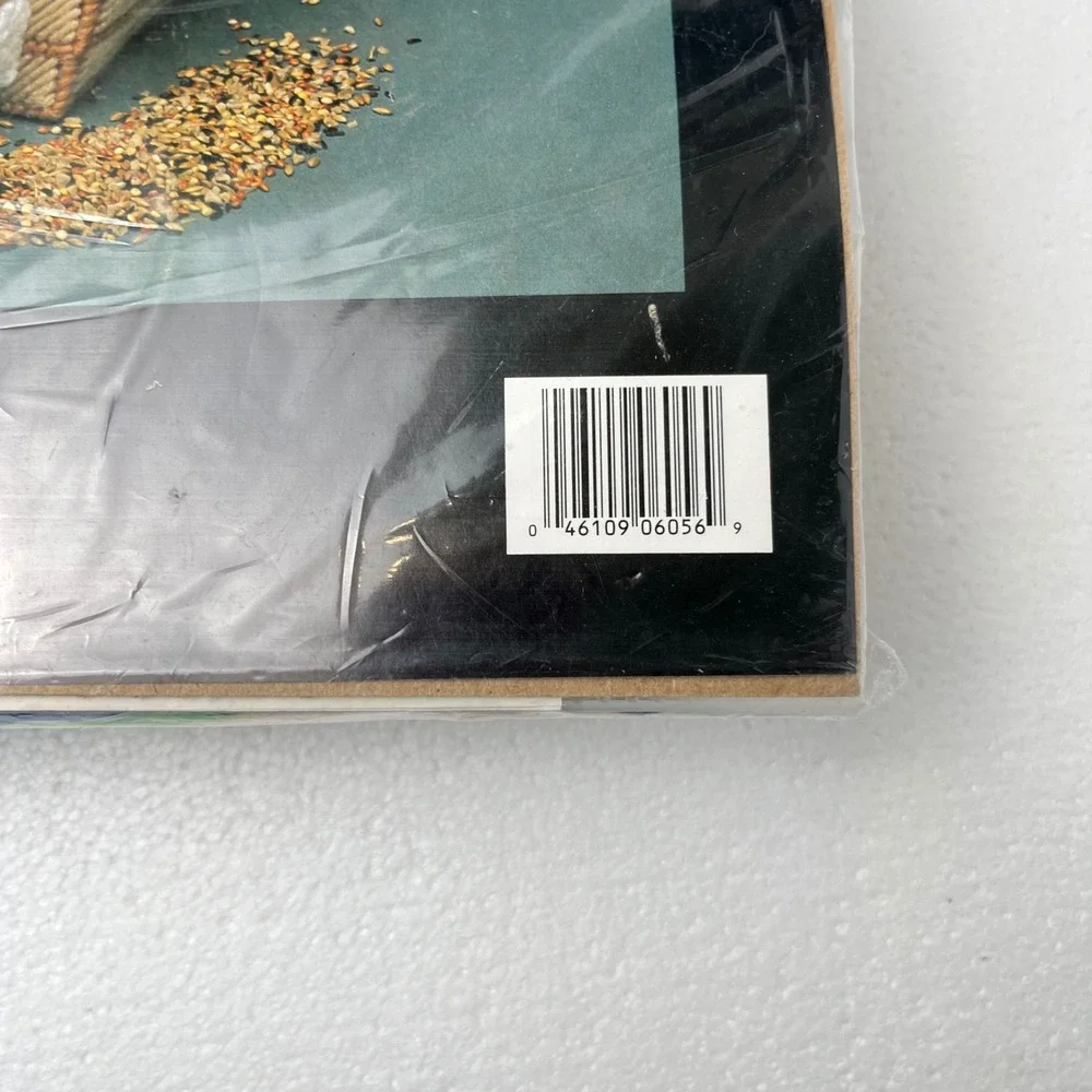 Bucilla Bird House Canvas Tissue Box Cover Kit 6056 Vintage 1990 Bluebird Sealed